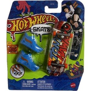 Hot Wheels Tony Hawk Skateboard Toy Set